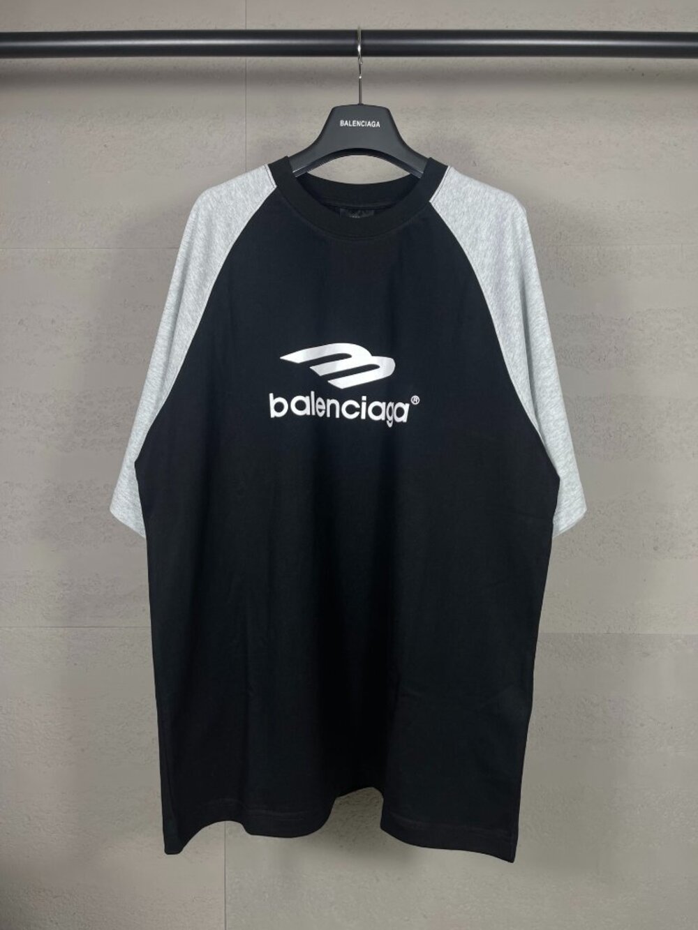 Classic Balenciaga Casual Short-Sleeve
